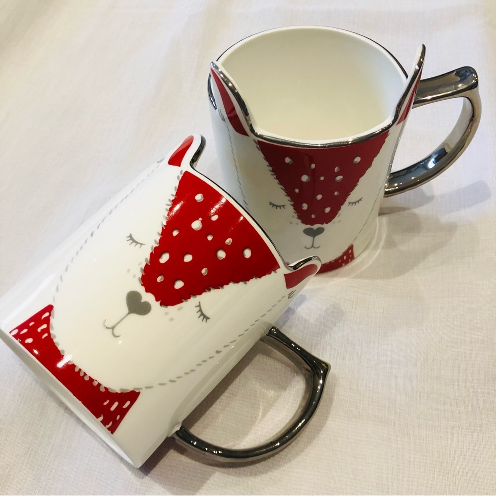 NWOT 2 Rosanna Coffee Mugs Oh Deer Its Cold Outside Red Silver Christmas 16oz.